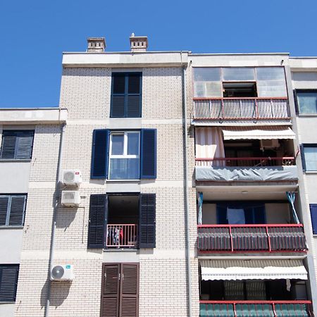Valkane Beach Studio Apartment Пула Экстерьер фото